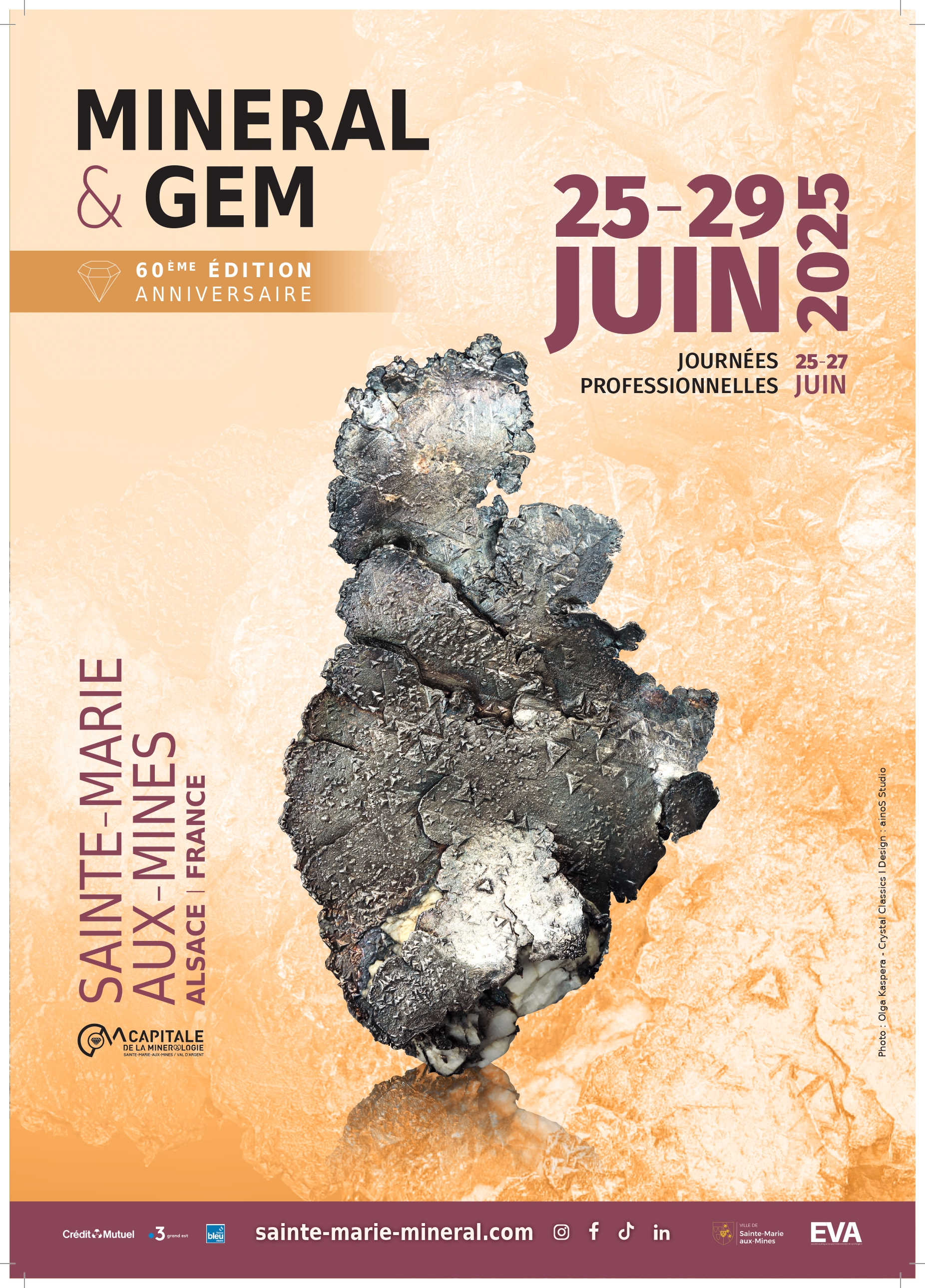 Mineral gem 25